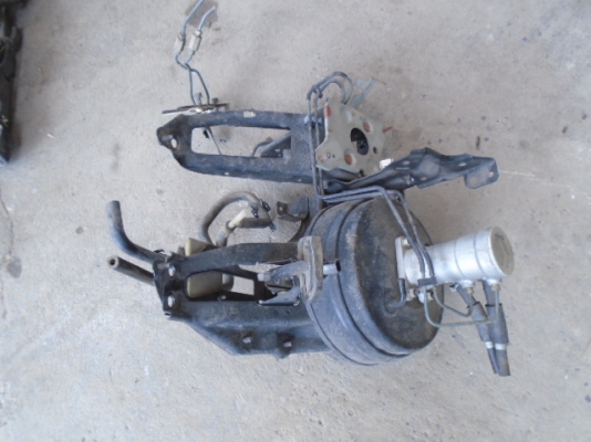 แกนวงพวงมาลัย/หม้อลมเบรค ISUZU NKR / HINO