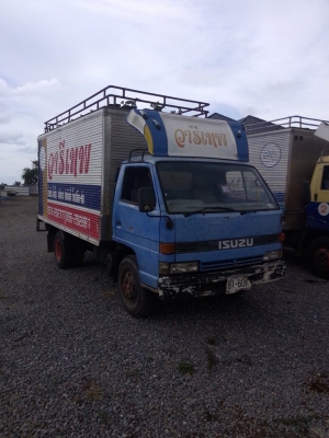 หกล้อNPR59Lเครื่อง4BD1 115แรงม้า รถประกอบ5น๊อต พาวเวอ เกียสั้น ยางดี พร้อมตู้เลสยาว4.10เมตร ทะเบียนพร้อม