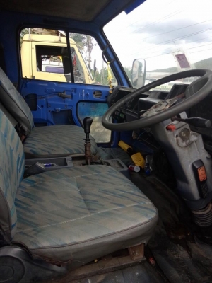 หกล้อNPR59Lเครื่อง4BD1 115แรงม้า รถประกอบ5น๊อต พาวเวอ เกียสั้น ยางดี พร้อมตู้เลสยาว4.10เมตร ทะเบียนพร้อม