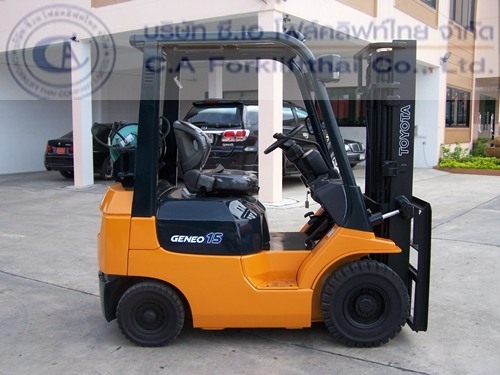 ขายรถ โฟล์คลิฟท์ TOYOTA รุ่น 7-FG15