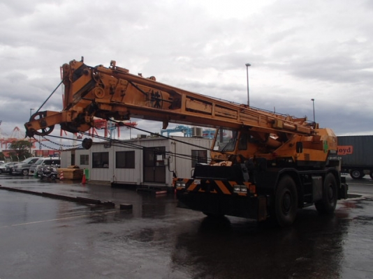 TADANO TR250M-5 เก่าญี่ปุ่น ใครหาอยู่ติดต่อมาได้เลยครับ TADANO TR250M-5 เก่าญี่ปุ่น ใครหาอยู่ติดต่อมาได้เลยครับ