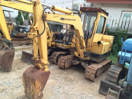 รถแบคโฮ PC02 มือสองจากญี่ปุ่น