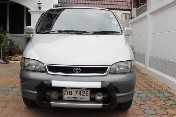 ขายด่วนTOYOTA GRANVIA 3.0(4WD) ปี1997