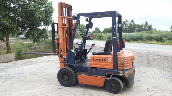 ขายด่วนรถยก TOYOTA 5FGยก1.5ตันเสาสูง3เมตรรถนอกนำเข้ายังไม่เคยใช้งานในเมืองไทยเลย=รุ่นใหม่ขายถูกๆๆ
