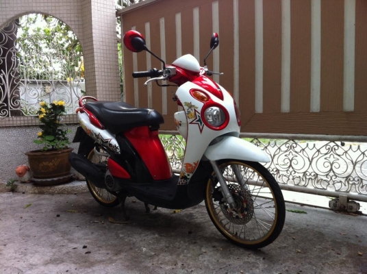 ขออนุญาติขาย Suzuki Jelato 125-i หัวฉีด ขาวมุกแดง โอนให้ฟรีครับ