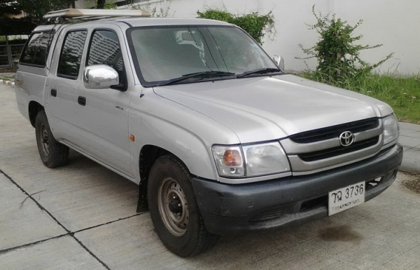 รรถโตโยต้าHILUX TIGER D4D 4 ประตู ปี2002