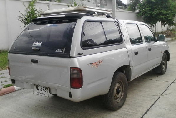 รรถโตโยต้าHILUX TIGER D4D 4 ประตู ปี2002