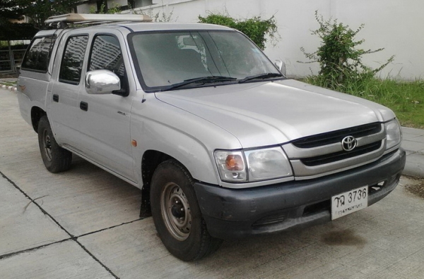 รรถโตโยต้าHILUX TIGER D4D 4 ประตู ปี2002