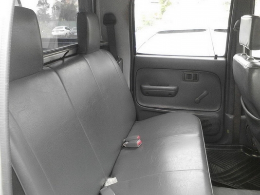 รรถโตโยต้าHILUX TIGER D4D 4 ประตู ปี2002