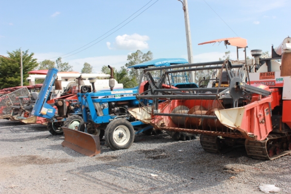 การประมูลเครื่องจักรกลการเกษตรมือสอง