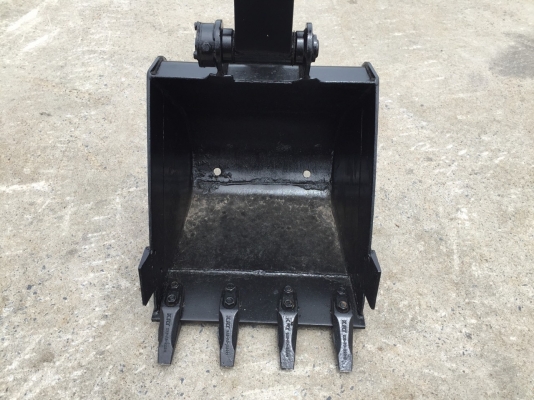 รถขุด แบคโฮล MITSUBISHI MM40CR ทำสีใหม่ นำเข้า มือสองญี่ปุ่น