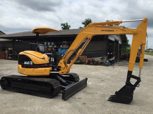 รถขุด แบคโฮล MITSUBISHI MM40CR ทำสีใหม่ นำเข้า มือสองญี่ปุ่น