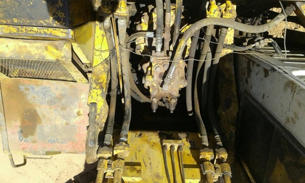 **570,000 บ.ต่อรอง/// แบคโฮ PC200-5 คอนโทรลสั้น **ขาย KOMATSU PC200-5 แบคโฮขนาด200 ยอดนิยม HYD.EXCAVATOR KOMATSU PC200-5 คอนโทรลสั้น ไฟฟ้าตัด เครื่องเดิม ปั้มเดิม เครื่องดี แรง แน่นดี ปั้มดี แรง ทำงานดี เร็วดีครับ บูมอาร์มดี มีรอยเชื่อมด้านบน นิดหน่อยครับ **570,000 บ.ต่อรอง/// แบคโฮ PC200-5 คอนโทรลสั้น **ขาย KOMATSU PC200-5 แบคโฮขนาด200 ยอดนิยม HYD.EXCAVATOR KOMATSU PC200-5 คอนโทรลสั้น ไฟฟ้าตัด เครื่องเดิม ปั้มเดิม เครื่องดี แรง แน่นดี ปั้มดี แรง ทำงานดี เร็วดีครับ บูมอาร์มดี มีรอยเชื่อมด้านบน นิดหน่อยครับ