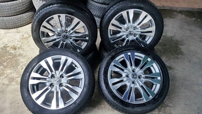 ขายล้อแม็กHONDA City SV 16 พร้อมยาง ปี 14  4 ล้อ
