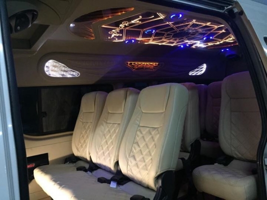 ขายรถตู้เบนซิน 2.7 ปี 12 แท้ เกียAT โทร0877758887 นางเบสท์รถตู้ท่าพระ