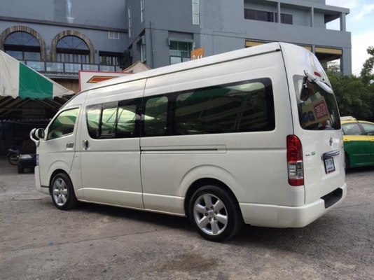 ขายรถตู้เบนซิน 2.7 ปี 12 แท้ เกียAT โทร0877758887 นางเบสท์รถตู้ท่าพระ