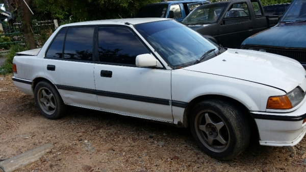 Honda Civic ท้ายแดง เครื่องเดิม ทะเบียนขาด ก.ย.56 พร้อมโอน ขับได้  ขาย 17,800