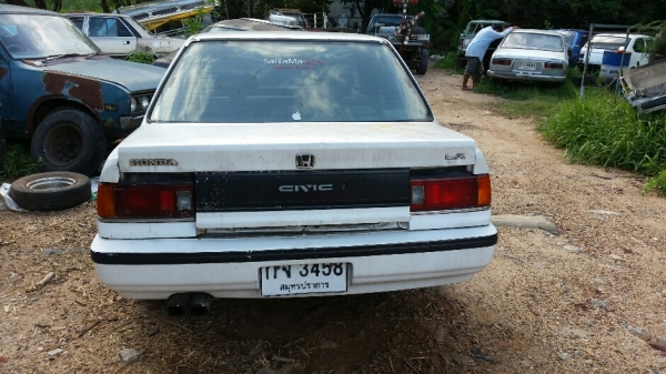 Honda Civic ท้ายแดง เครื่องเดิม ทะเบียนขาด ก.ย.56 พร้อมโอน ขับได้ ขาย 17,800 Honda Civic ท้ายแดง เครื่องเดิม ทะเบียนขาด ก.ย.56 พร้อมโอน ขับได้ ขาย 17,800