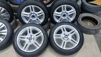 ขายล้อแม็ก Ford Fiesta16 พร้อมยางปี 0613 4 ล้อ