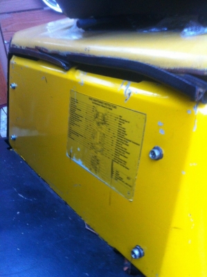 ขายถูก โฟลคลิฟท์2ตัน เสาสูง4เมตร สภาพดีคุ้มๆ