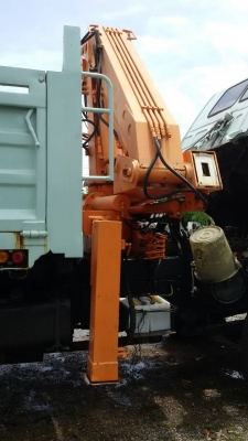 เฮี๊ยบ7ตัน.ขาเหลี่ยม.พร้อม.ตัวขยุ้มเหล็ก.เก่าเก็บ.ราคา165,000 เฮี๊ยบ7ตัน.ขาเหลี่ยม.พร้อม.ตัวขยุ้มเหล็ก.เก่าเก็บ.ราคา165,000