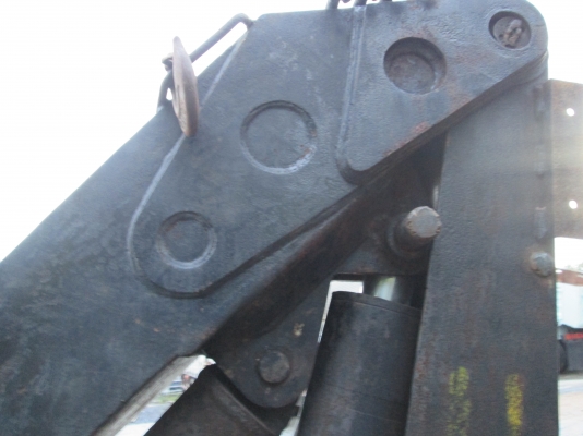 เฮี๊ยบ7ตัน.ขาเหลี่ยม.พร้อม.ตัวขยุ้มเหล็ก.เก่าเก็บ.ราคา165,000 เฮี๊ยบ7ตัน.ขาเหลี่ยม.พร้อม.ตัวขยุ้มเหล็ก.เก่าเก็บ.ราคา165,000