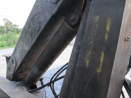 เฮี๊ยบ7ตัน.ขาเหลี่ยม.พร้อม.ตัวขยุ้มเหล็ก.เก่าเก็บ.ราคา165,000 เฮี๊ยบ7ตัน.ขาเหลี่ยม.พร้อม.ตัวขยุ้มเหล็ก.เก่าเก็บ.ราคา165,000