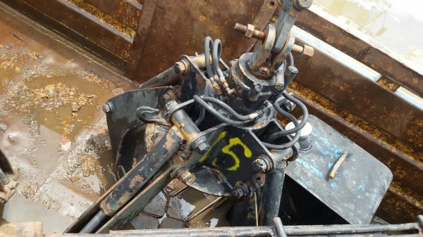 เฮี๊ยบ7ตัน.ขาเหลี่ยม.พร้อม.ตัวขยุ้มเหล็ก.เก่าเก็บ.ราคา165,000 เฮี๊ยบ7ตัน.ขาเหลี่ยม.พร้อม.ตัวขยุ้มเหล็ก.เก่าเก็บ.ราคา165,000