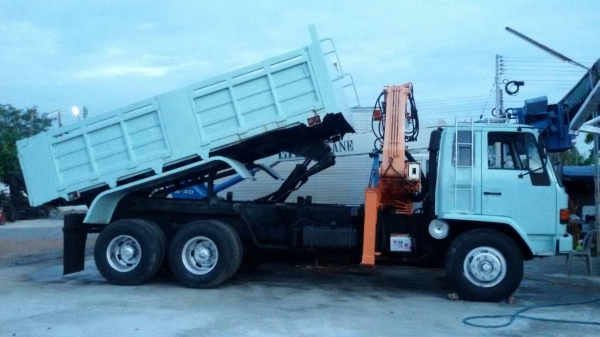 เฮี๊ยบ7ตัน.ขาเหลี่ยม.พร้อม.ตัวขยุ้มเหล็ก.เก่าเก็บ.ราคา165,000 เฮี๊ยบ7ตัน.ขาเหลี่ยม.พร้อม.ตัวขยุ้มเหล็ก.เก่าเก็บ.ราคา165,000