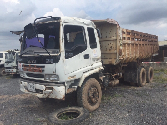 ขายรถ10ล้อดั้มพ์ ISUZU FXZ23NZF24 เครื่อง 270แรงม้า ยูโรทูปี48 สนใจโทร 081-970-1072