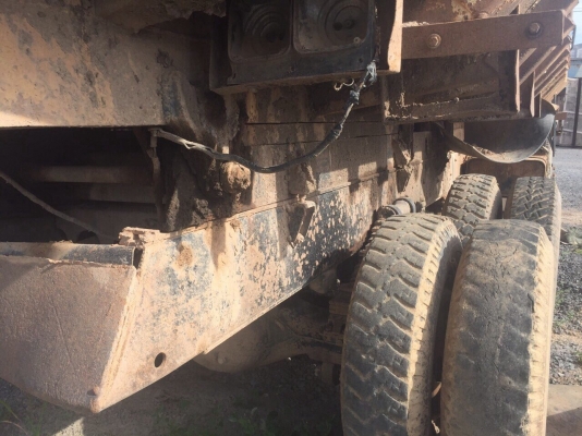 ขายรถ10ล้อดั้มพ์ ISUZU FXZ23NZF24 เครื่อง 270แรงม้า ยูโรทูปี48 สนใจโทร 081-970-1072