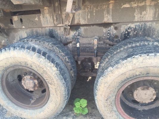 ขายรถ10ล้อดั้มพ์ ISUZU FXZ23NZF24 เครื่อง 270แรงม้า ยูโรทูปี48 สนใจโทร 081-970-1072