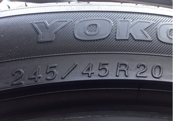ยาง Yokohama 265 45 20 ปี12 พร้อมใช้งานราคาไม่แพง