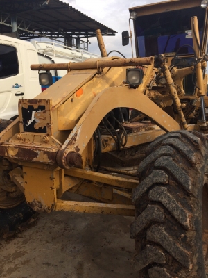 ต้องการขายรถเกรดCAT 140G ต้องการขายรถเกรดCAT 140G