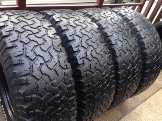 ยาง All BF goodrich 265 75 16 สิ้นปี10 พร้อมใช้งาน ราคาไม่แพง