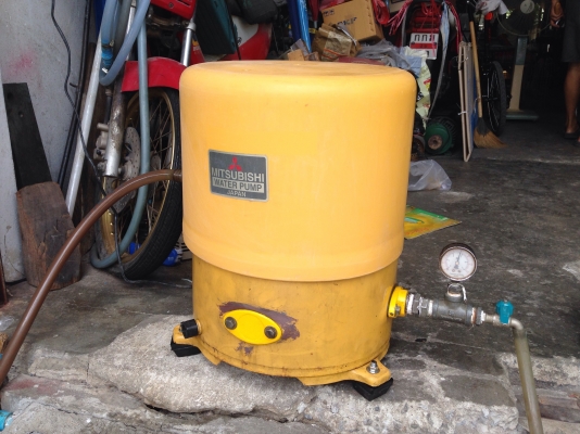 ขายปั้มน้ำอัตโมัติ mitsubishi 250W สภาพดี วิ่งนิ่มเดิมๆ ไม่มีรั่วซึม ตรวจเช็คแรงดันเรียบร้อยแล้ว พร้อมใช้งาน