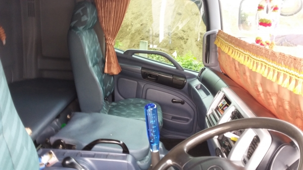 ขาย 320 เมก้า ดั้มสามมิตร มีระบบลากพ่วง ขาย 320 เมก้า ดั้มสามมิตร มีระบบลากพ่วง