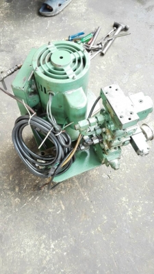 Sale>>ปั้มน้ำมันไฮดรอลิค REXROTH ขนาดมอเตอร์ Mitsubishi 0.5 HP. 220 V.ไฟบ้าน โทร 089-2499-123 นครปฐม!!