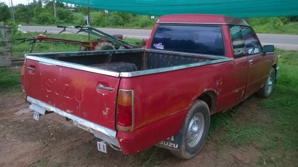 ขาย ISUZU KB2200 เครื่องดี ทะเบียนไม่ขาดต่อ ราคาต่อรองได้ ขาย ISUZU KB2200 เครื่องดี ทะเบียนไม่ขาดต่อ ราคาต่อรองได้