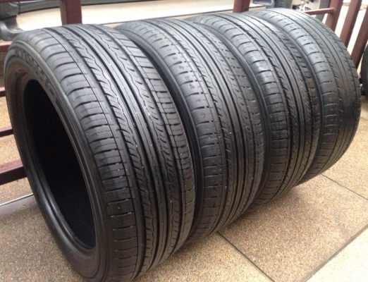 ยาง Kumho 225 50 17 กลางปี11 ดอกเต็ม ราคาไม่แพง