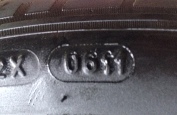 ยาง michelin 225 50 17 ปี11 ราคาไม่แพง