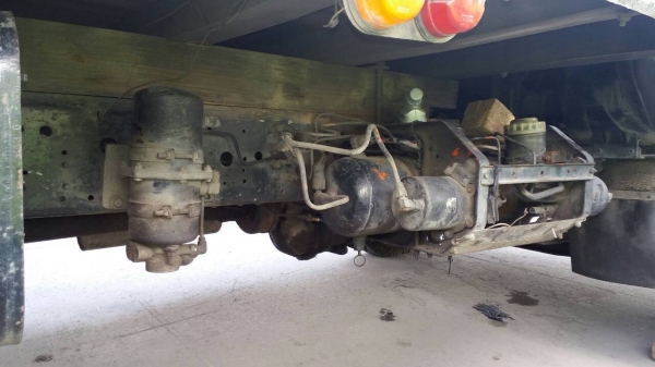 หกล้อ อีซูซุ FRR12 LC175 แรง ช่วงยาว 6.50ม สภาพพร้อมใช้งาน เล่มทะเบียน พร้อมโอน (ราคา 435,000บ) ราคาคุยกันได้ ครับ