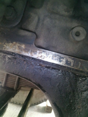 หกล้อ อีซูซุ FRR12 LC175 แรง ช่วงยาว 6.50ม สภาพพร้อมใช้งาน เล่มทะเบียน พร้อมโอน (ราคา 435,000บ) ราคาคุยกันได้ ครับ