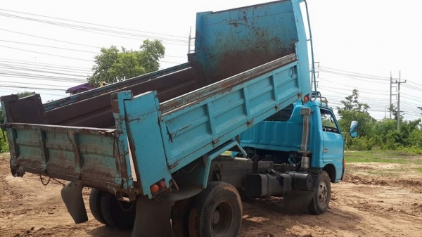 ขายรถ6ล้อดัมพ์ ISUZU KS115ช่วงล่างF กระบะ5คิว แชชซีสวย พ.เพาเวอร์หัวยกได้ เครื่องดีภาษีเต็ม เอกสารเล่มทะเบียนพร้อมโอน ภายในครบ