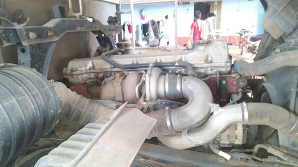 ขาย10ล้อฮีโน่1เพลา1500000บ.