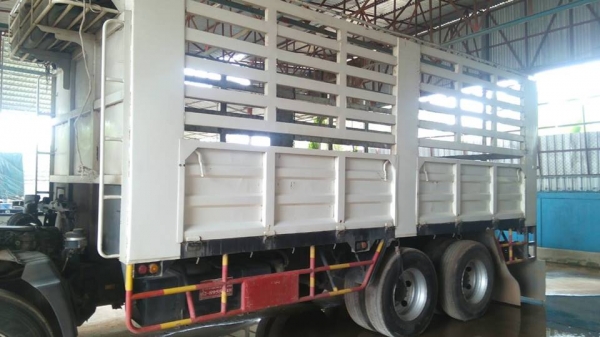 ขาย10ล้อฮีโน่1เพลา1500000บ.