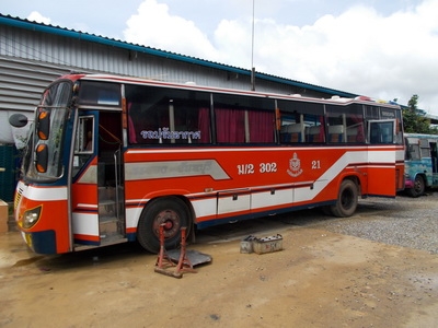 ขายบัสราคาถูก