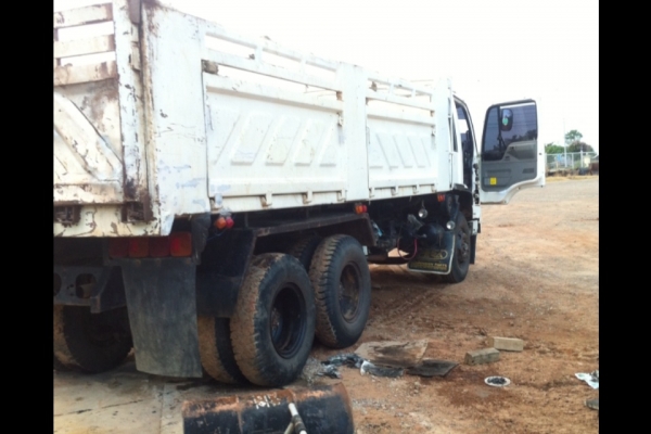 ขายฮีโน่ 3mกะบะสามมิตร เอกสารเล่มพร้อมโอนรถสวย.  ยางใหม่พร้อมใช้. เจ้าของขายเองครับไม่ต้องผ่านนายหน้า