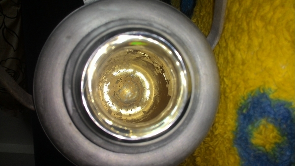 ขายกระติกเก็บน้ำร้อนของเก่า CHING KIANG สกรีนลายดอกไม้