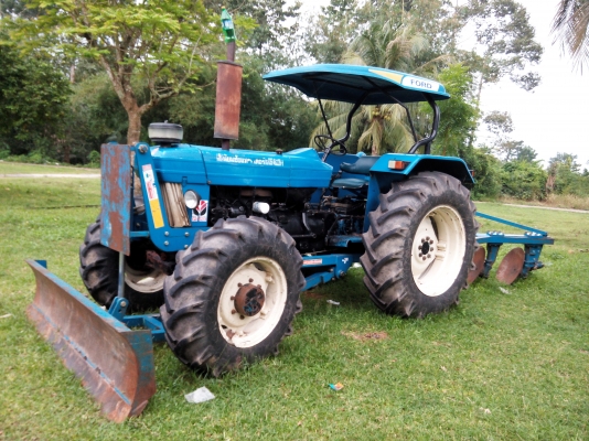 ขายรถไถ FORD 6610 2 เพลา 3 จาน 7 จาน ใบมีดดันหน้า เอกสารอินวอย ราคา 420000